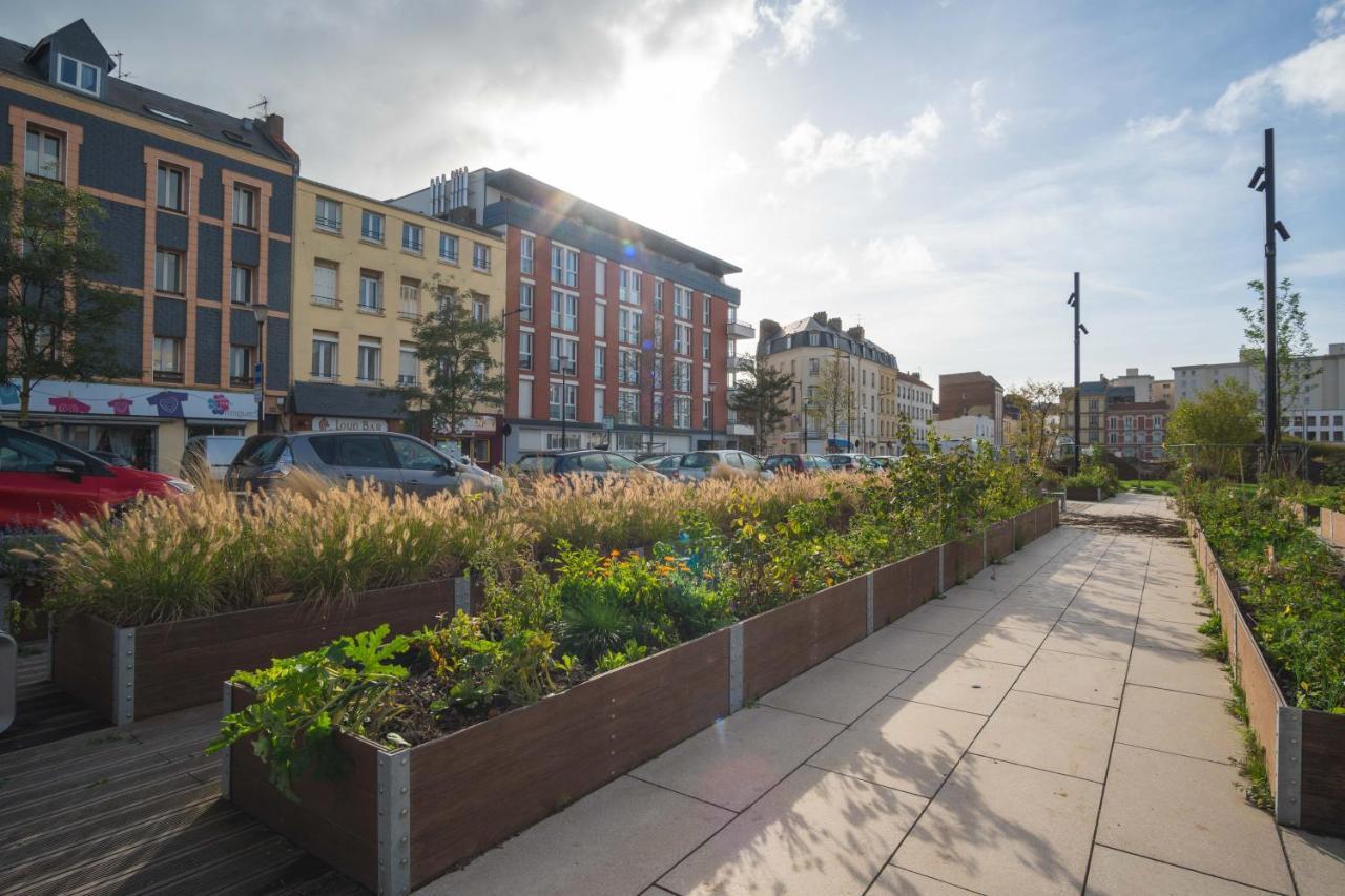 Danton Renaissance - F2 rénové - Tout équipé El Havre Exterior foto